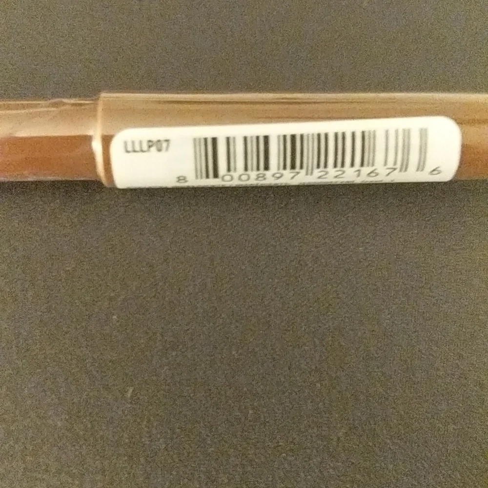 NWT Lip Lliner
